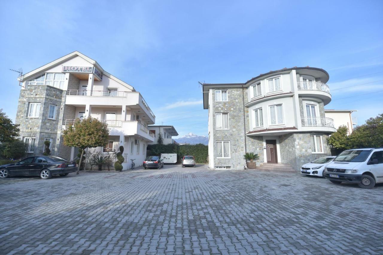 Hotel Emigranti Shkodër Exterior foto